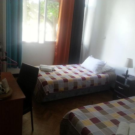 The Quiet Corner Guest House มาปูโต ภายนอก รูปภาพ