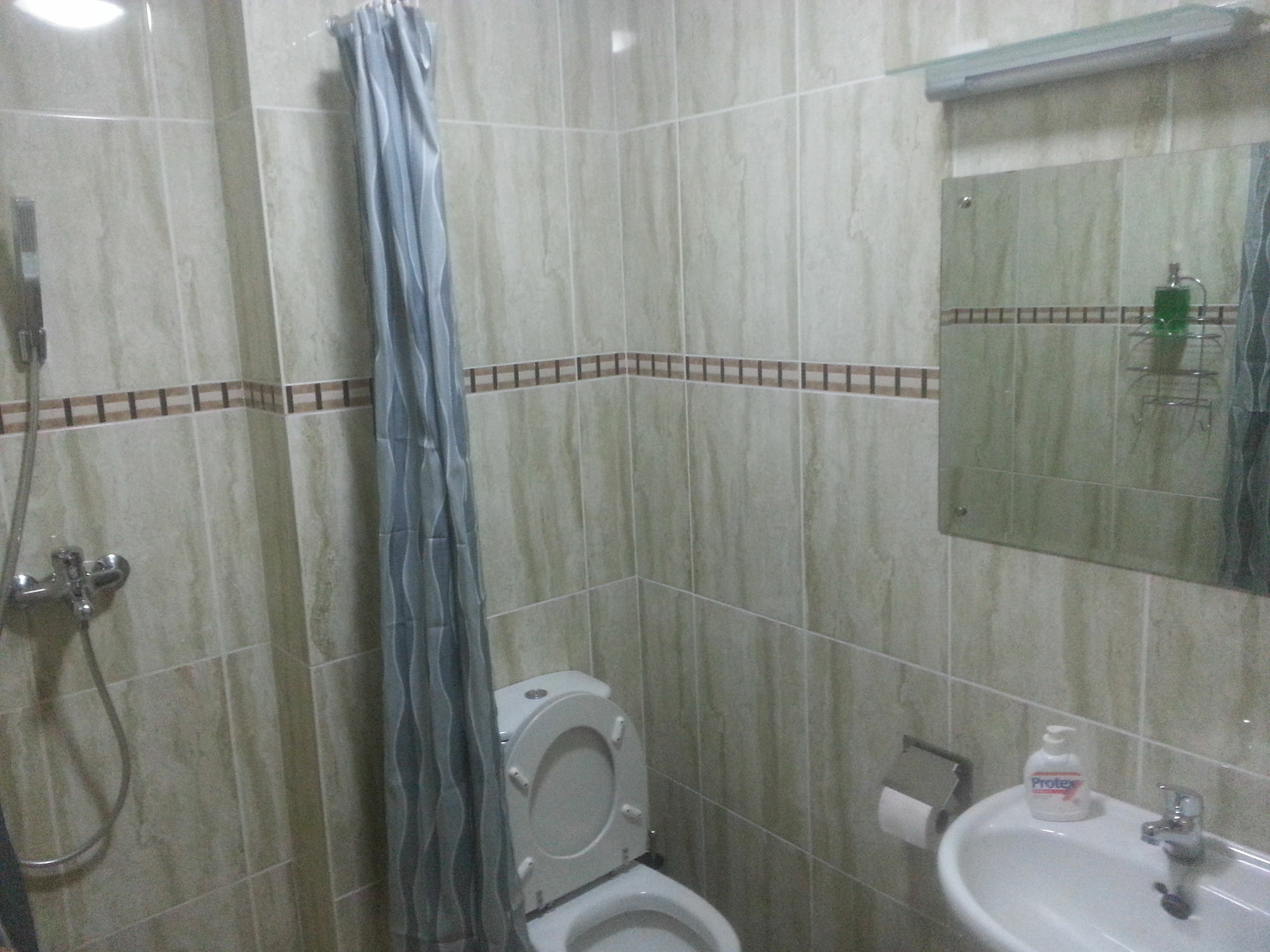 The Quiet Corner Guest House มาปูโต ภายนอก รูปภาพ